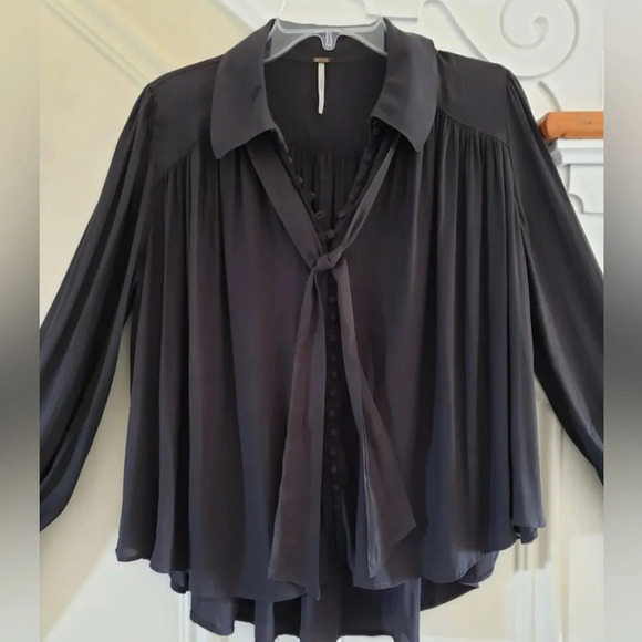 Free People Tops - Free People||Gray Black Blouse Draped A-Line Fit Covered Button Front Tie Neck